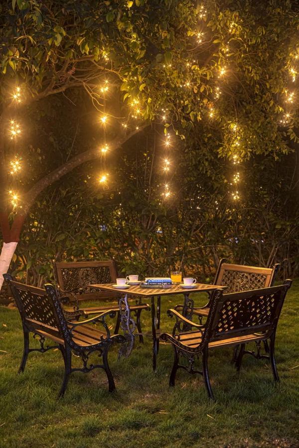 Saffronstays Serene Retreat, Alibaug アリバグ エクステリア 写真