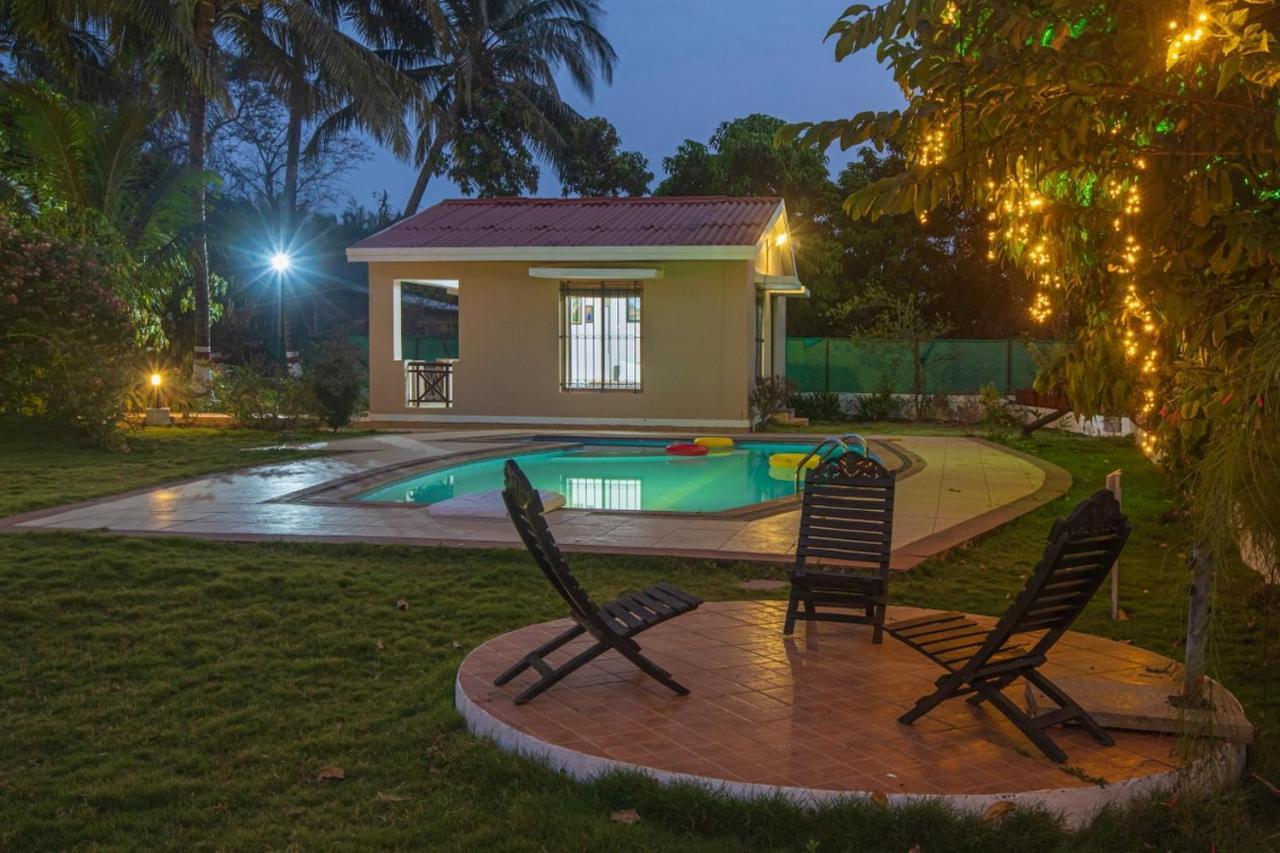 Saffronstays Serene Retreat, Alibaug アリバグ エクステリア 写真