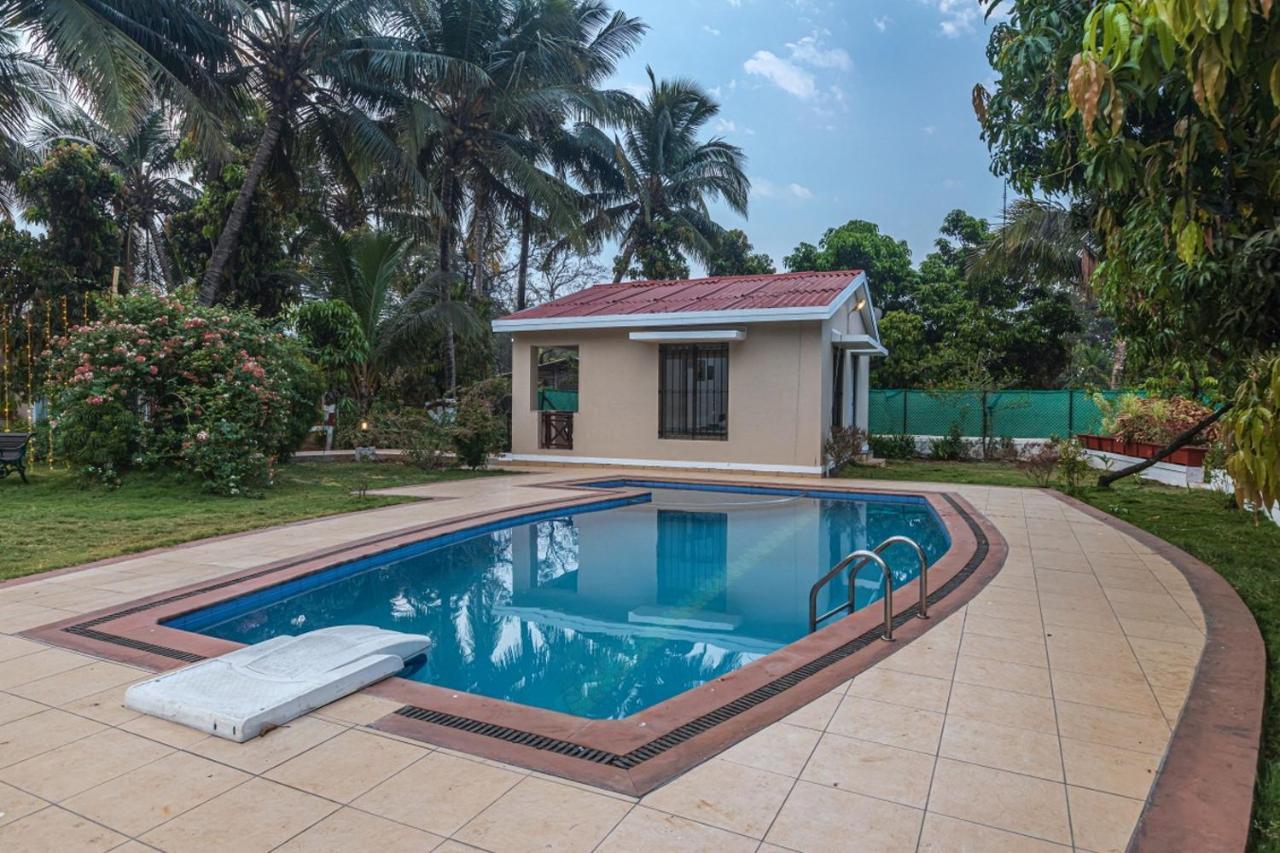 Saffronstays Serene Retreat, Alibaug アリバグ エクステリア 写真