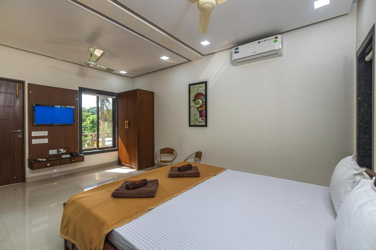 Saffronstays Serene Retreat, Alibaug アリバグ エクステリア 写真