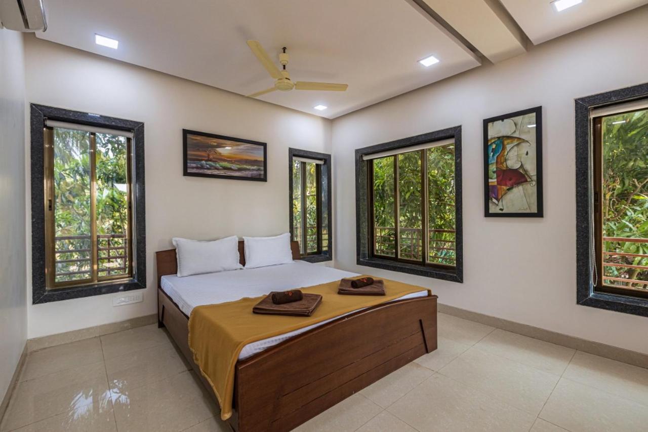 Saffronstays Serene Retreat, Alibaug アリバグ エクステリア 写真