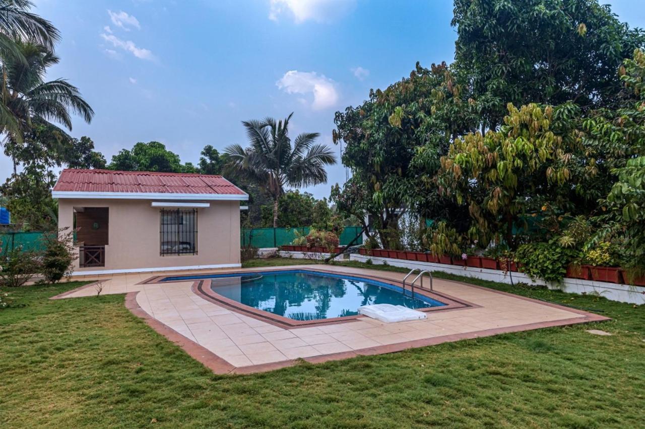Saffronstays Serene Retreat, Alibaug アリバグ エクステリア 写真