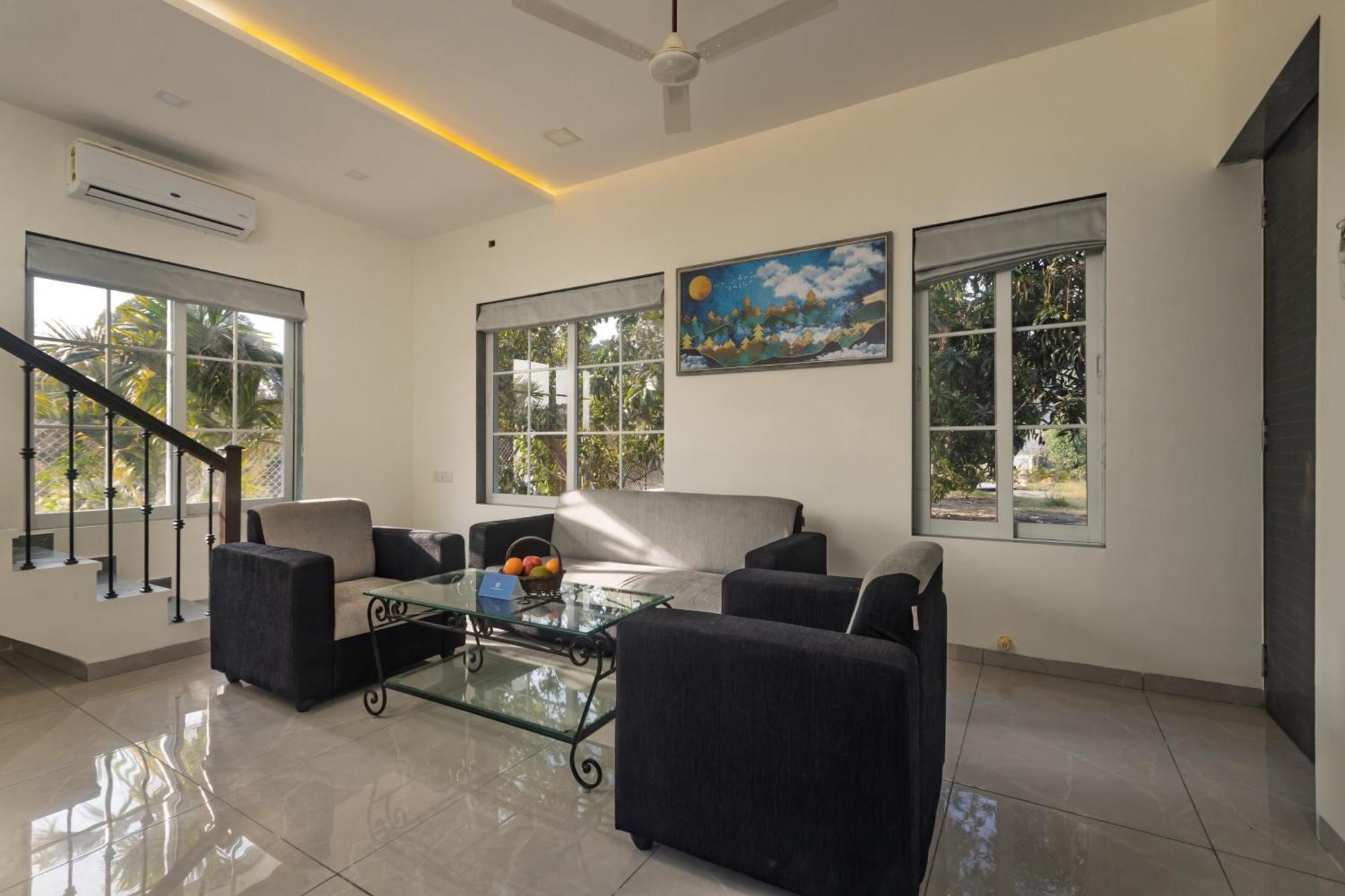 Saffronstays Serene Retreat, Alibaug アリバグ エクステリア 写真