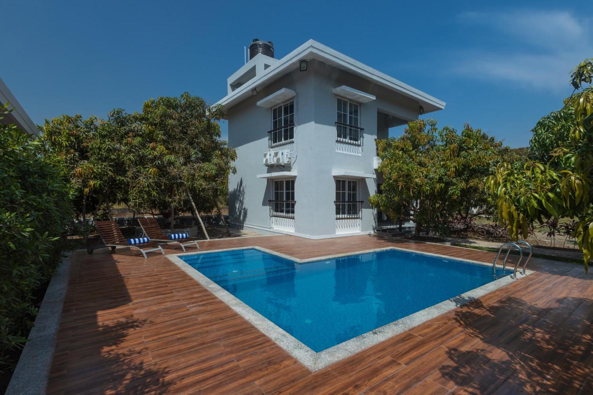 Saffronstays Serene Retreat, Alibaug アリバグ エクステリア 写真